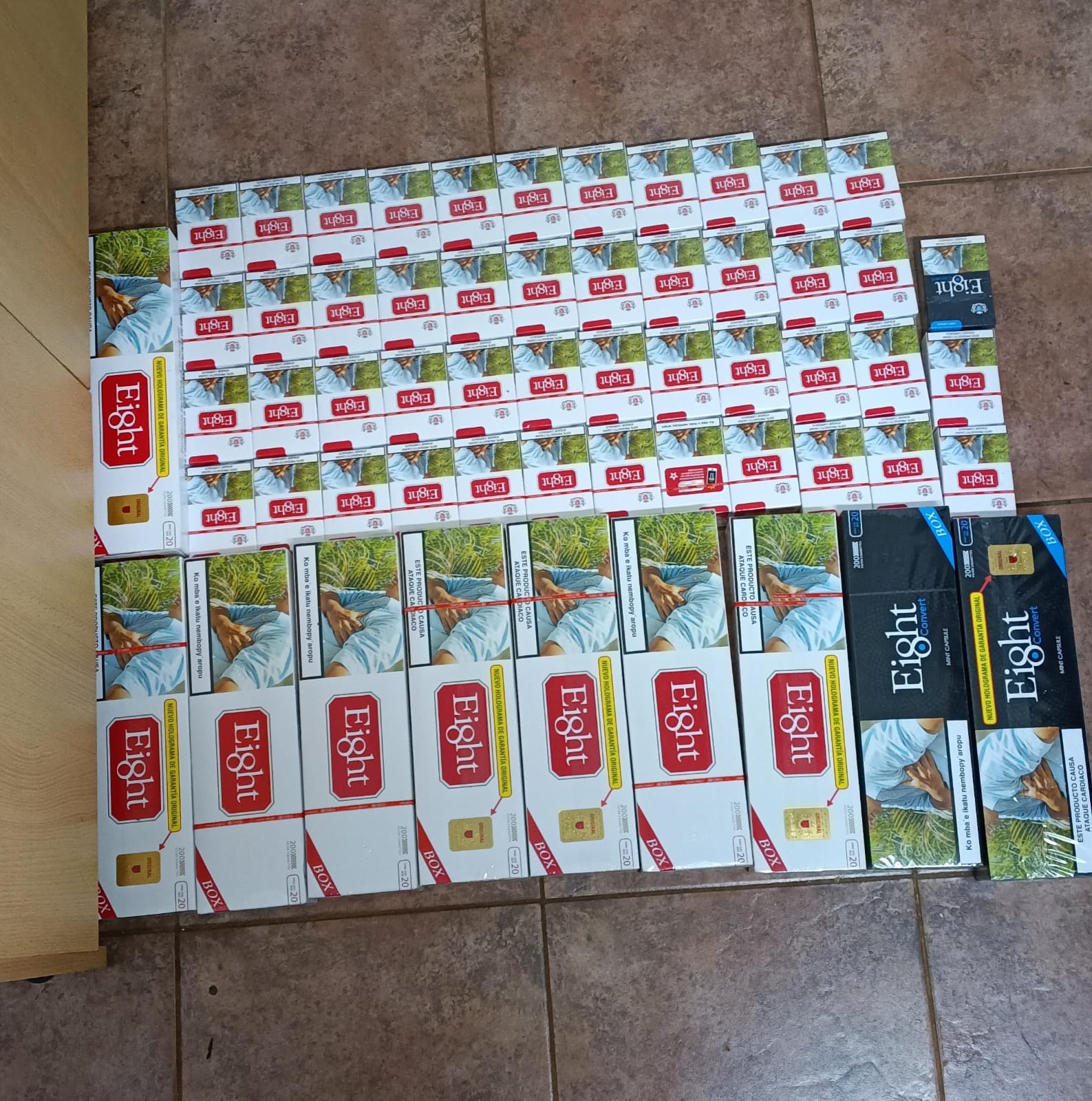 Desarticularon un punto de venta ilegal de medicamentos y detuvieron a un hombre en Posadas 3